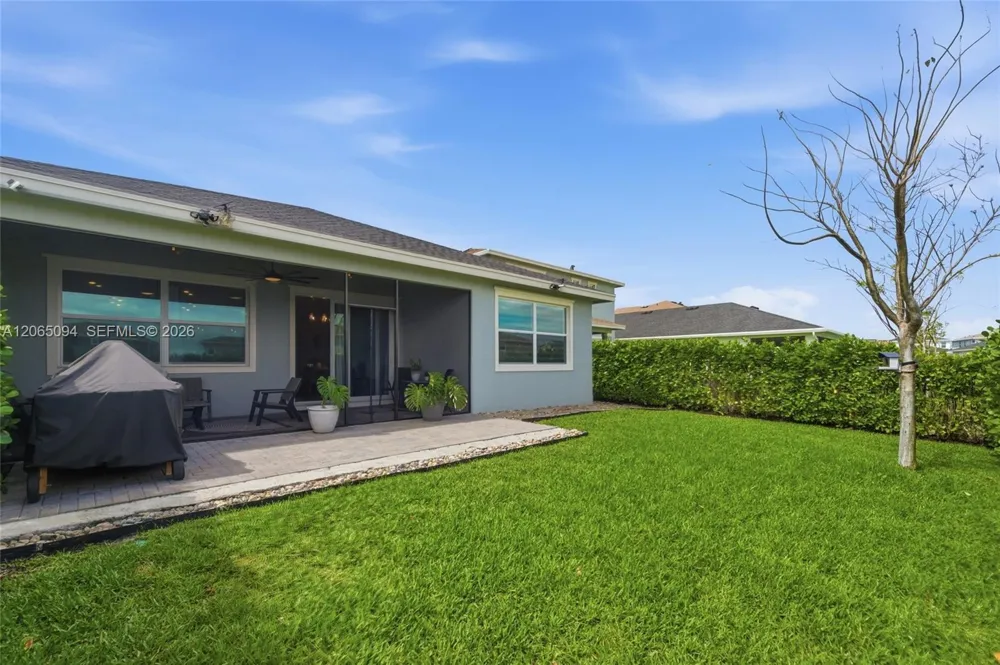 1902 Wandering Willow Way Loxahatchee, FL 33470