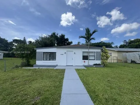 4130 SW 25th St