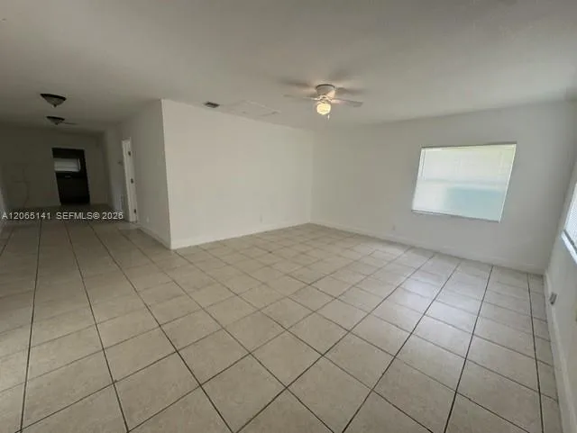 4130 SW 25th St West Park, FL 33023