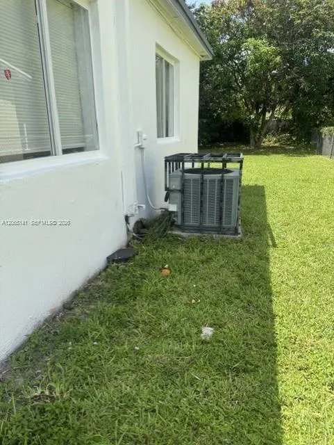 4130 SW 25th St West Park, FL 33023