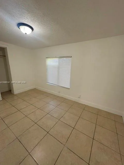 4130 SW 25th St West Park, FL 33023