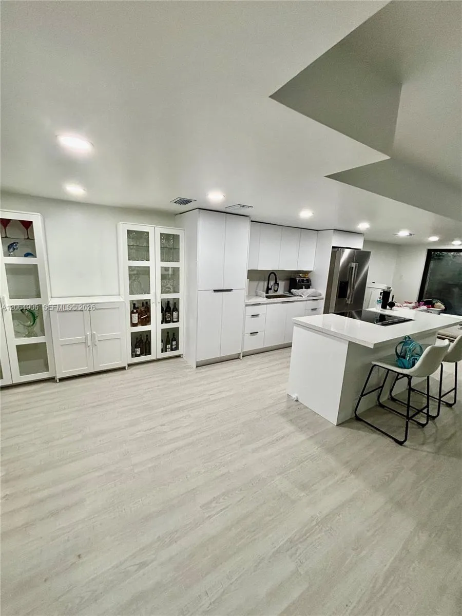 8010 NW 27th Pl #8010 Sunrise, FL 33322