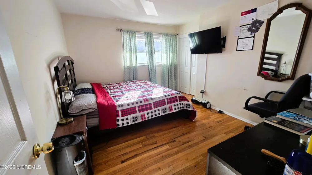 7 Stradford Road Parlin, NJ 08859