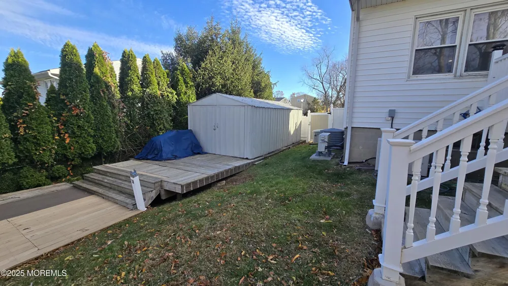 7 Stradford Road Parlin, NJ 08859