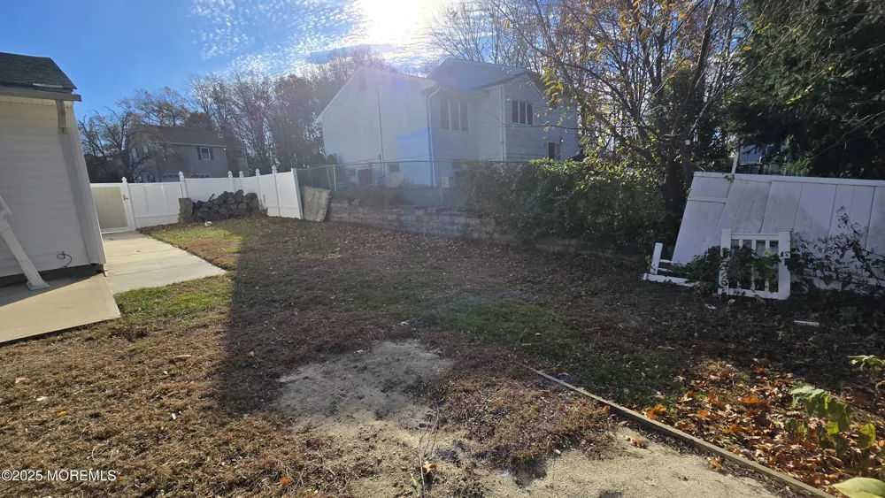 7 Stradford Road Parlin, NJ 08859