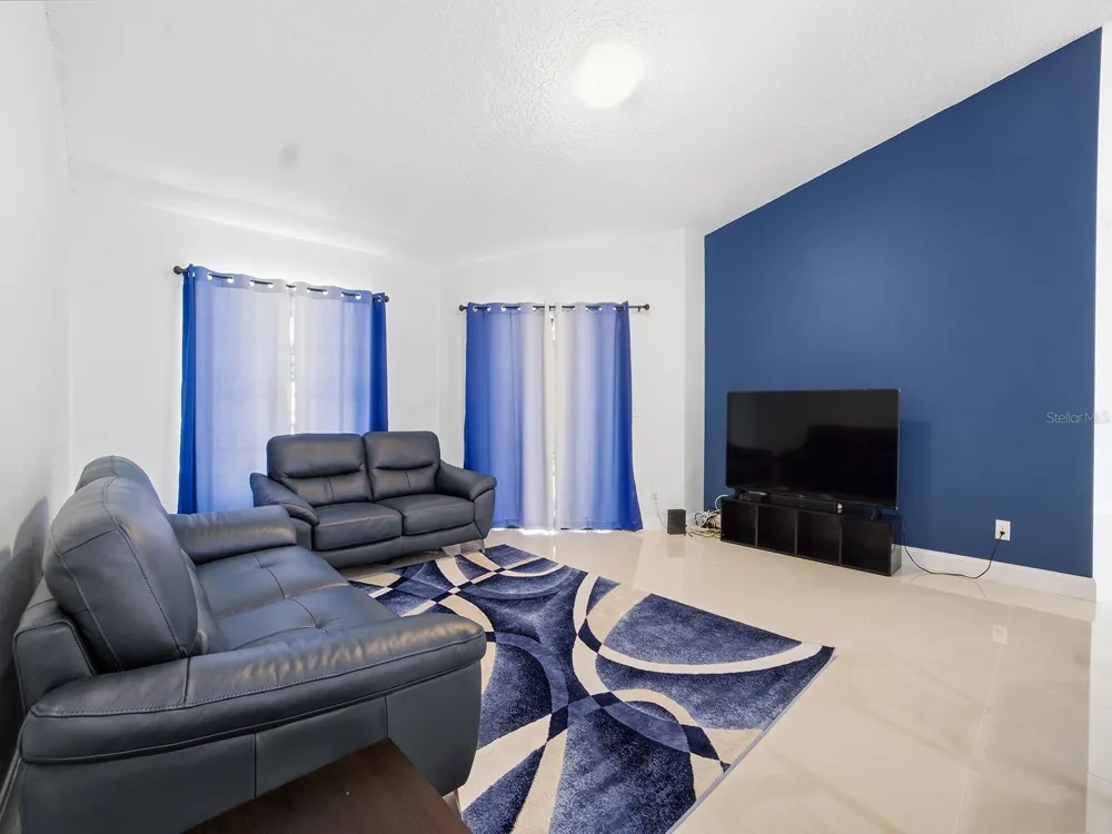 14712 EAGLES CROSSING DRIVE Orlando, FL 32837