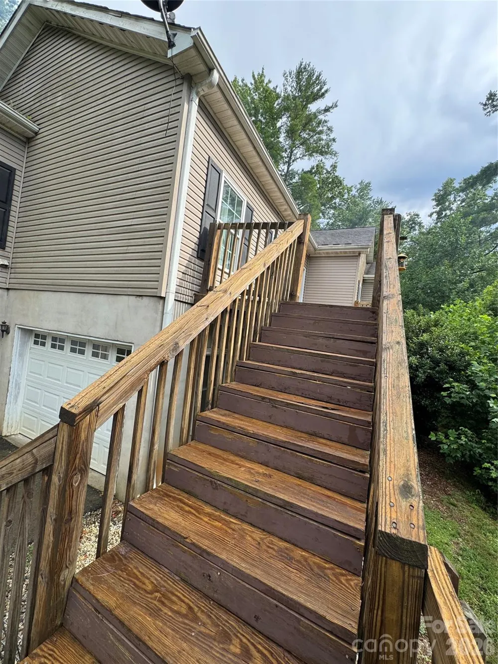1886 Old Linville Road Marion, NC 28752