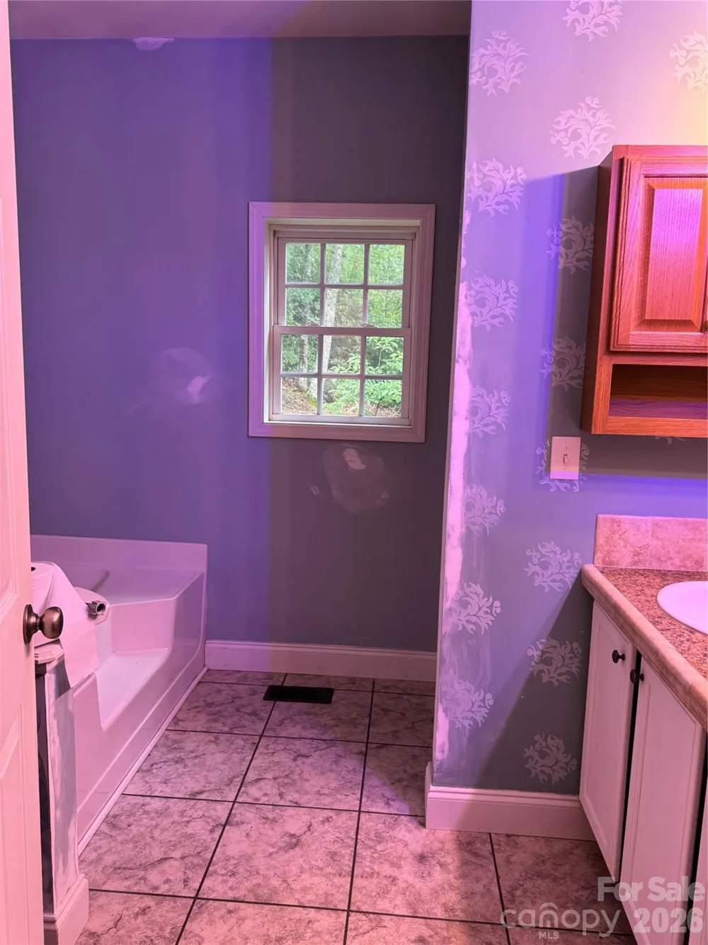 1886 Old Linville Road Marion, NC 28752