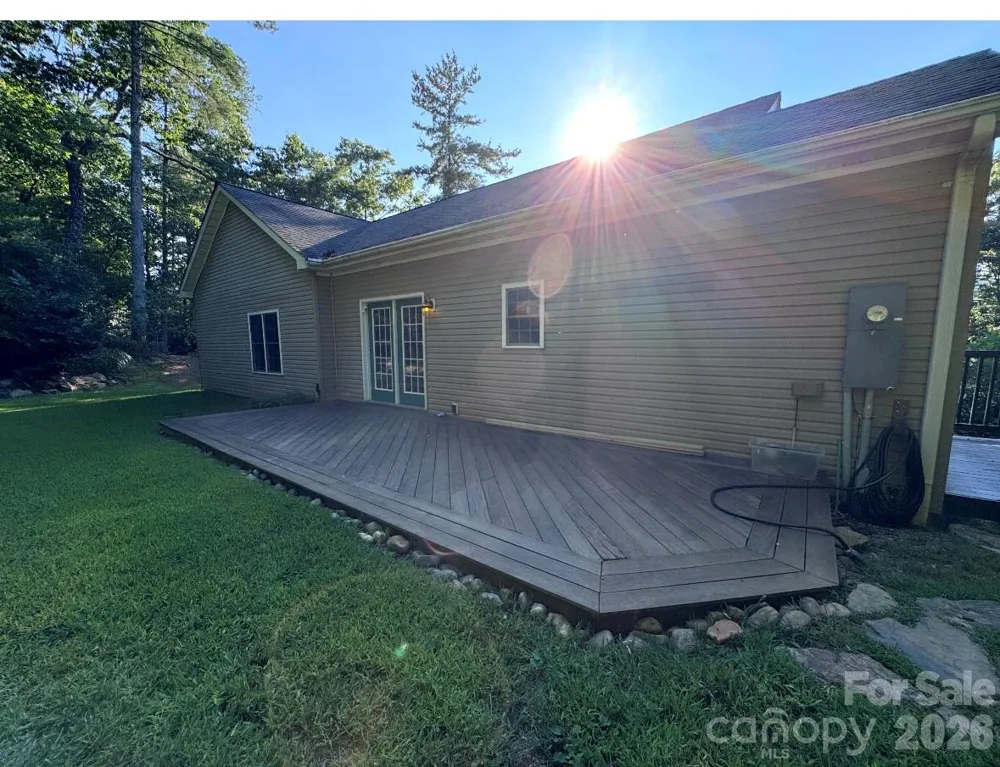 1886 Old Linville Road Marion, NC 28752