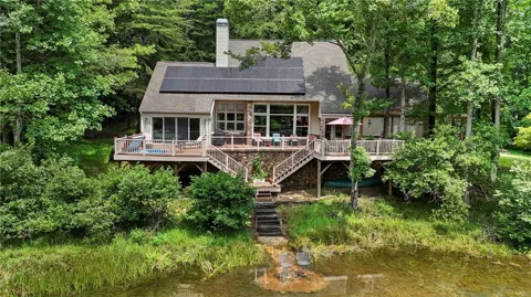 144 Indian Beach Trail