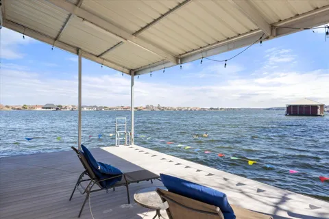 623 S Harbor Court