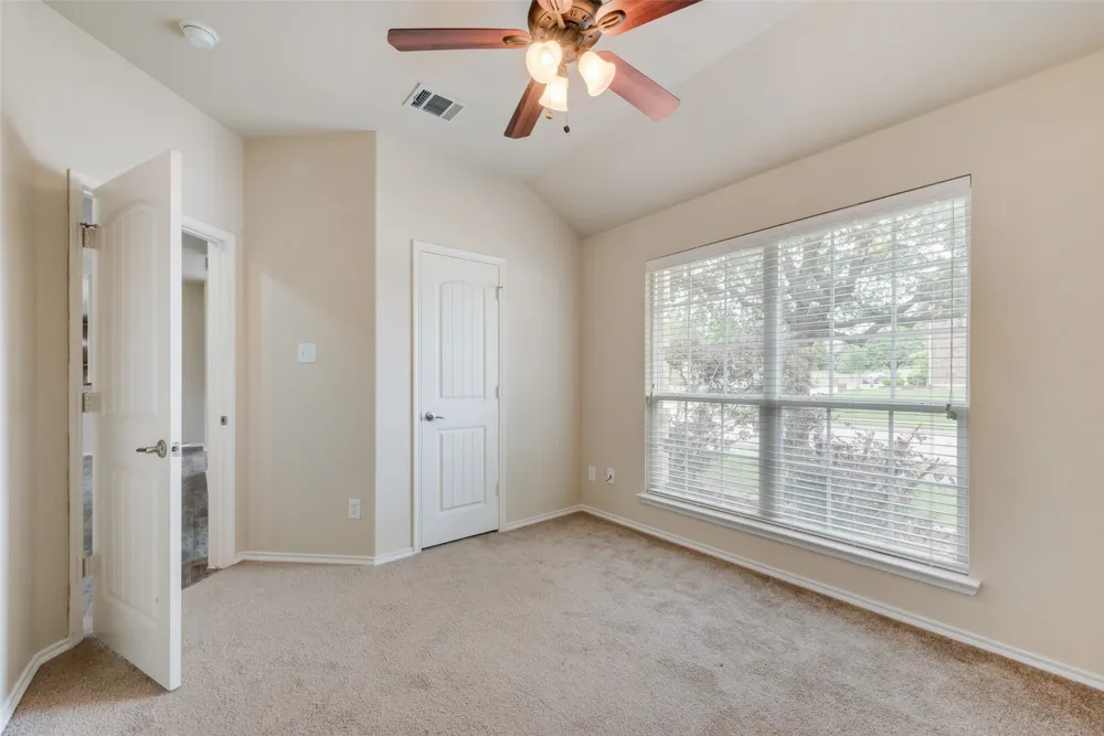 1077 Hampton Bay Drive Rockwall, TX 75087