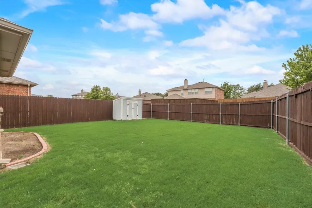 1077 Hampton Bay Drive Rockwall, TX 75087