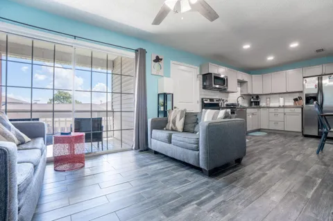4000 Gulf Terrace Drive #228