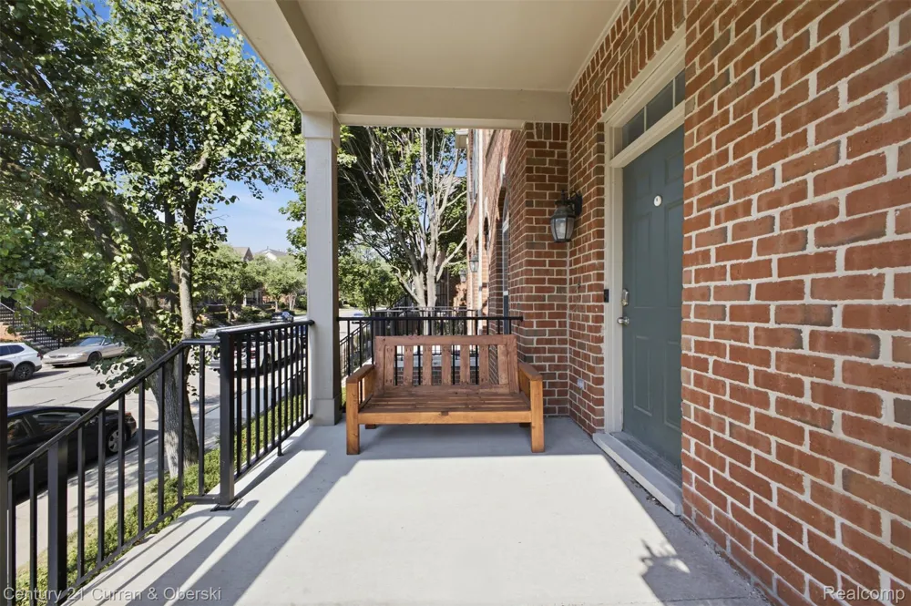 39444 Springwater Drive Northville Township, MI 48168
