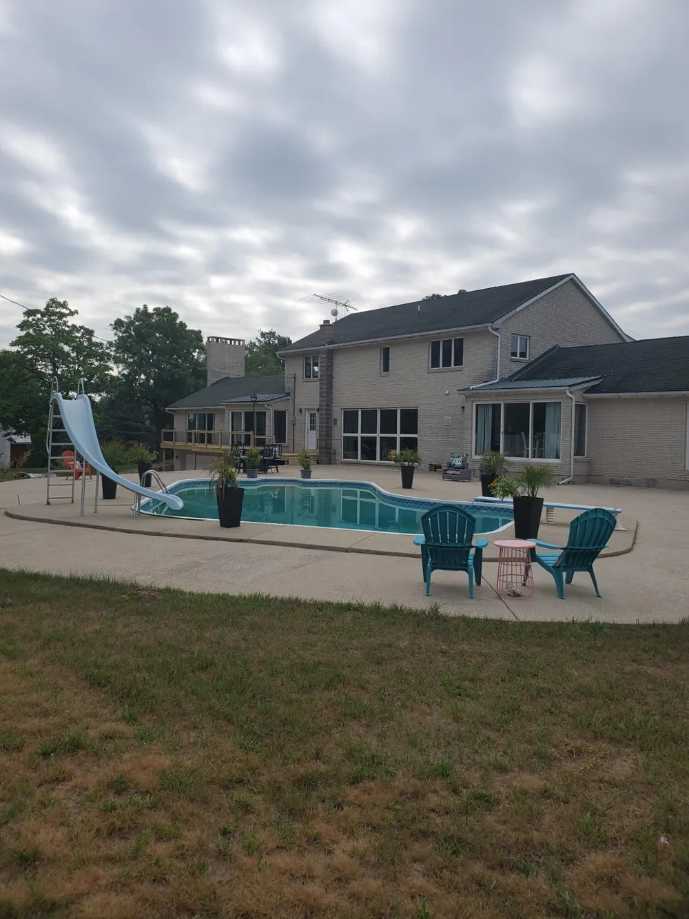 4500 W Howard City-Edmore Belvidere Township, MI 48886