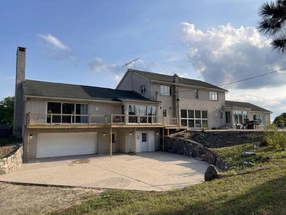 4500 W Howard City-Edmore Belvidere Township, MI 48886