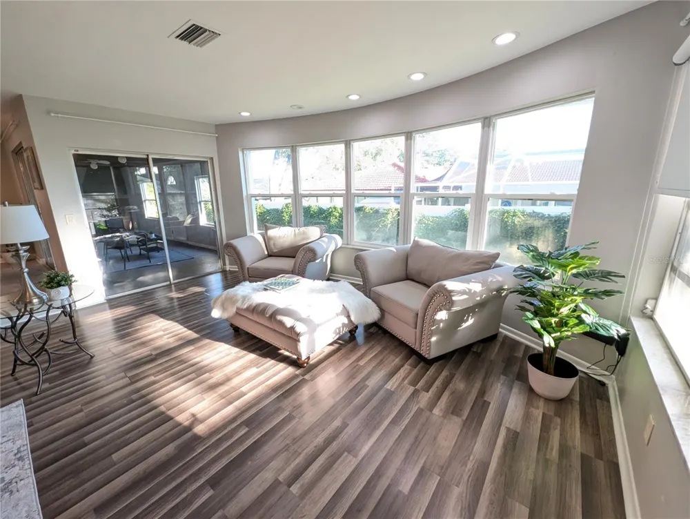 3273 HARBOR LAKE DRIVE Largo, FL 33770