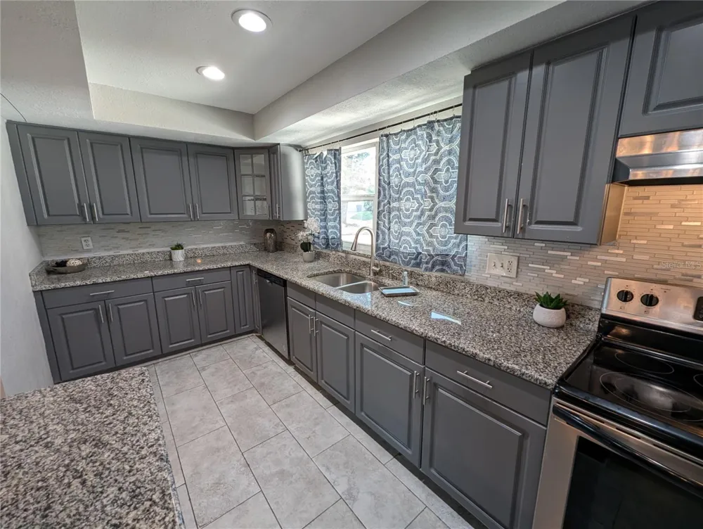 3273 HARBOR LAKE DRIVE Largo, FL 33770