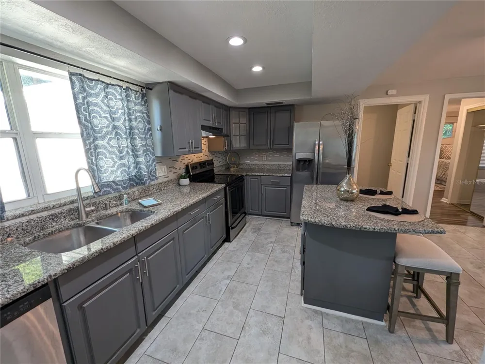 3273 HARBOR LAKE DRIVE Largo, FL 33770