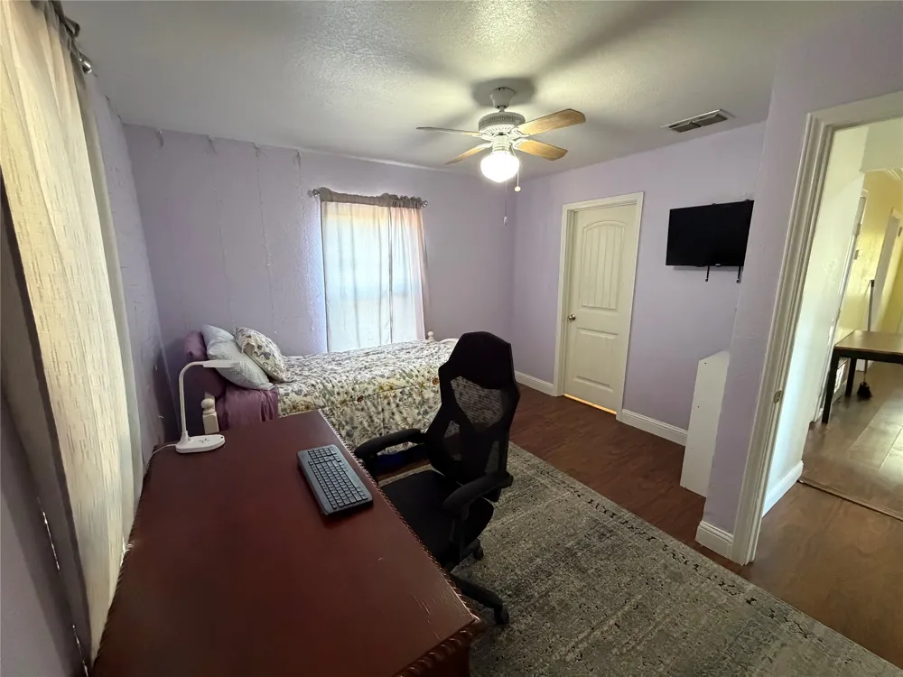 979 W Pecan Street Stephenville, TX 76401