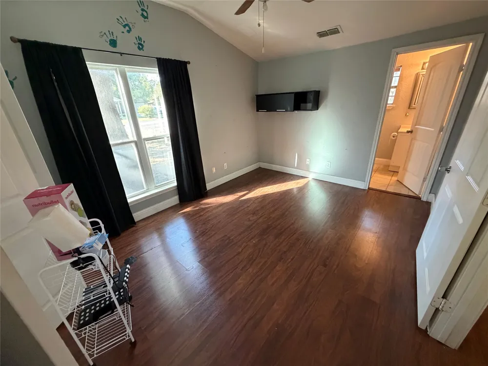 979 W Pecan Street Stephenville, TX 76401