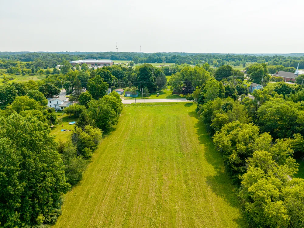 2 River Bend Manchester, MI 48158