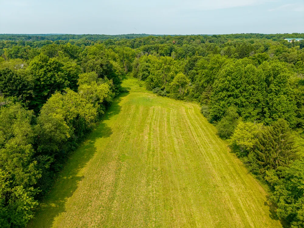 2 River Bend Manchester, MI 48158