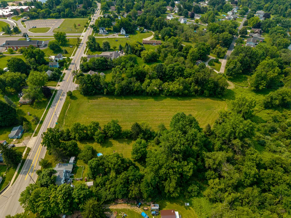 3 River Bend Manchester, MI 48158