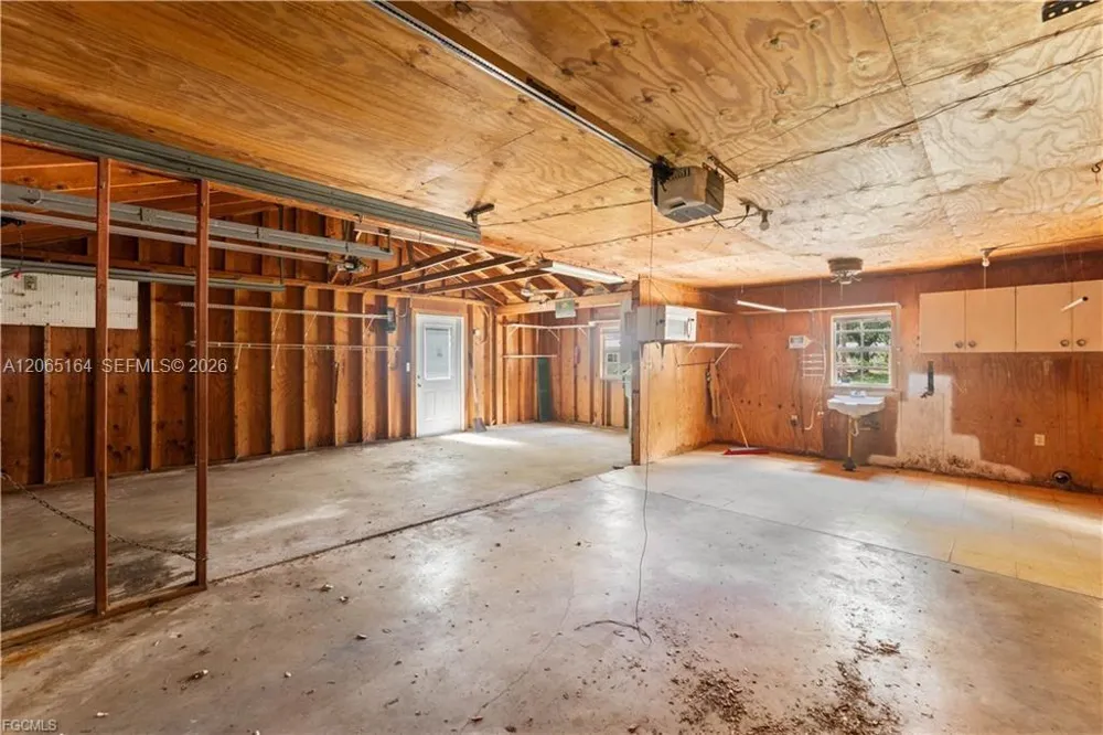 260 FraserAve La Belle, FL 33935