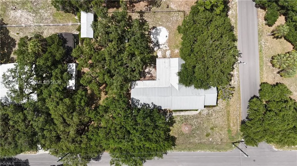 260 FraserAve La Belle, FL 33935