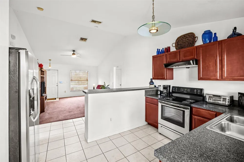 913 SE FORREST PARK DRIVE Stuart, FL 34994