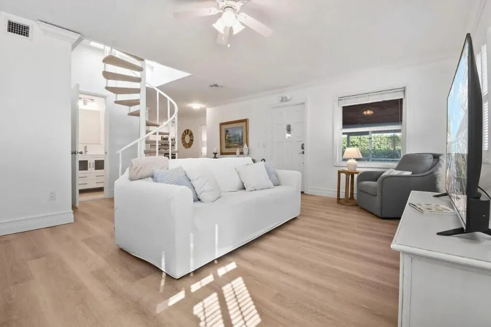 941 Ocean Drive Juno Beach, FL 33408