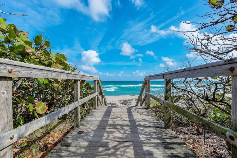941 Ocean Drive Juno Beach, FL 33408