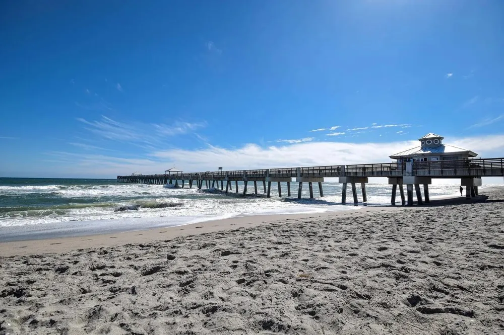 941 Ocean Drive Juno Beach, FL 33408