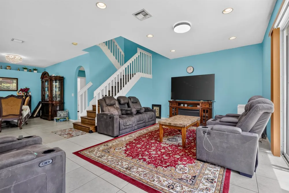 9080 Dupont Place Wellington, FL 33414