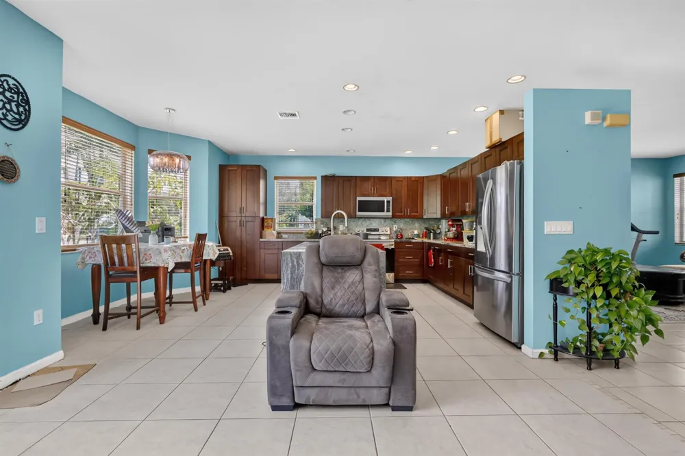 9080 Dupont Place Wellington, FL 33414