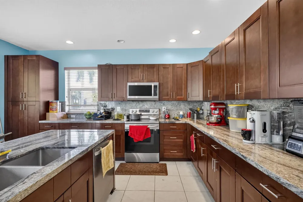 9080 Dupont Place Wellington, FL 33414