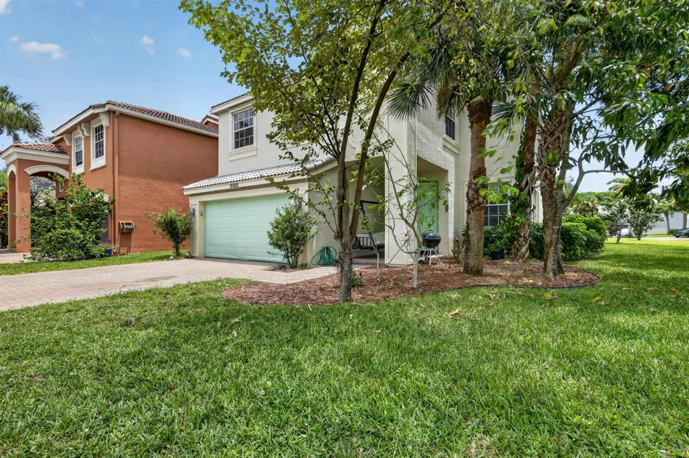 9080 Dupont Place Wellington, FL 33414
