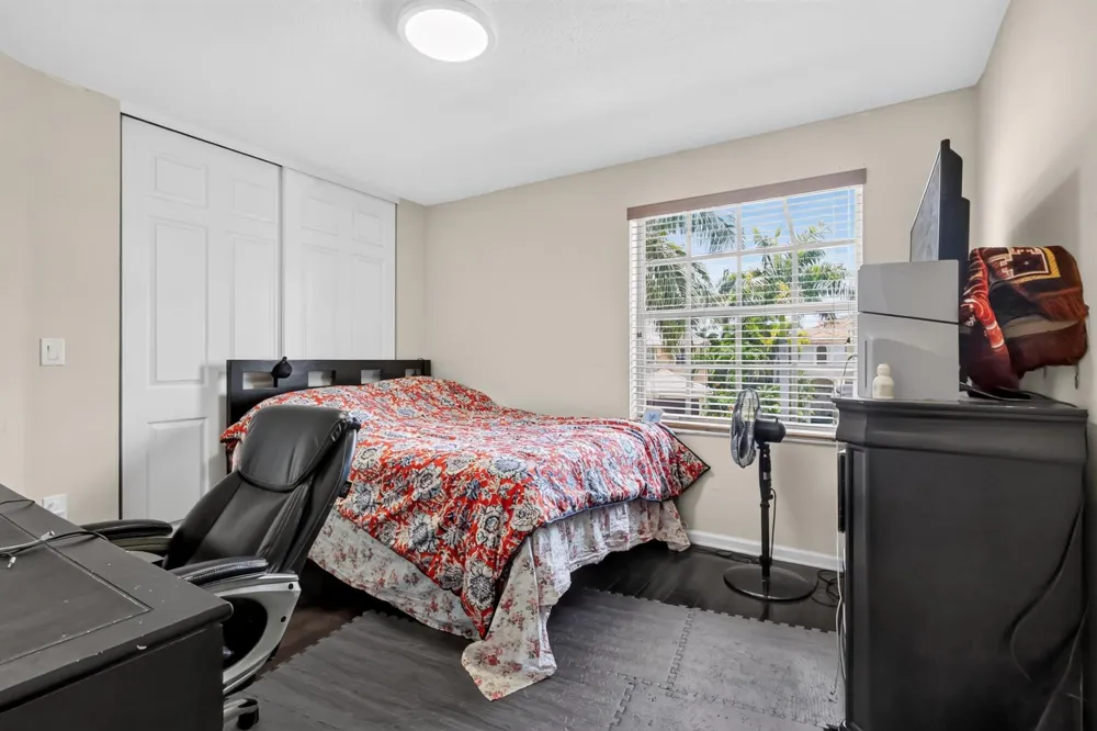 9080 Dupont Place Wellington, FL 33414