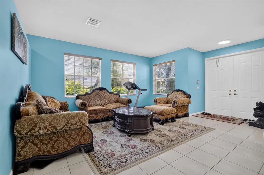 9080 Dupont Place Wellington, FL 33414