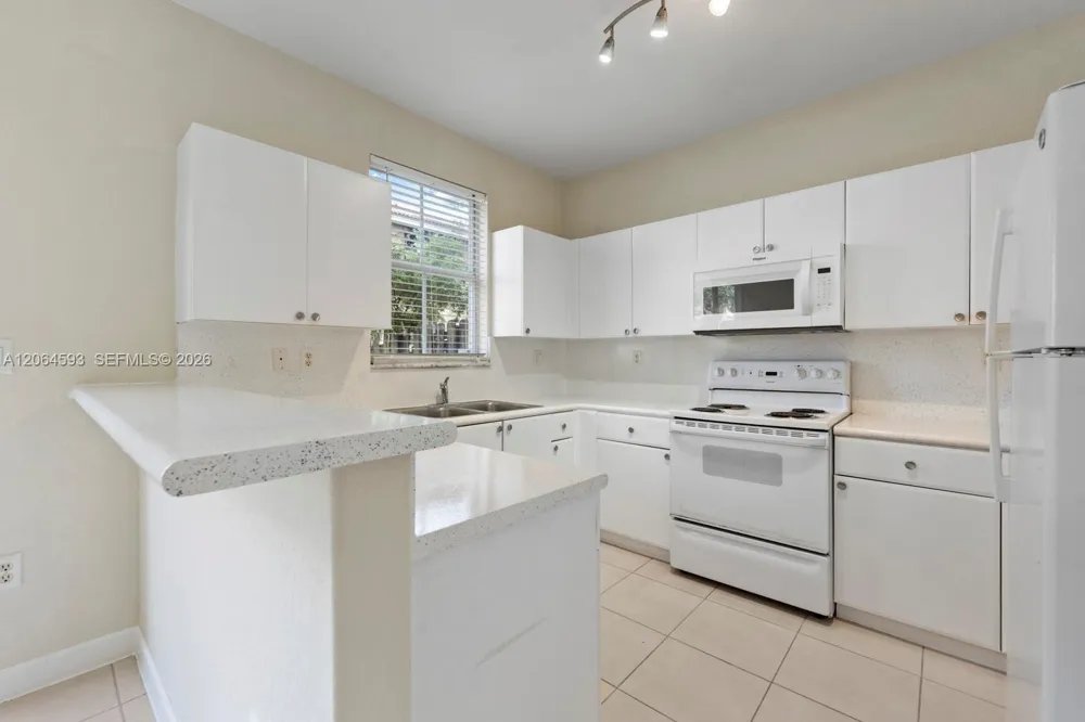 1417 SE 24th Rd Homestead, FL 33035