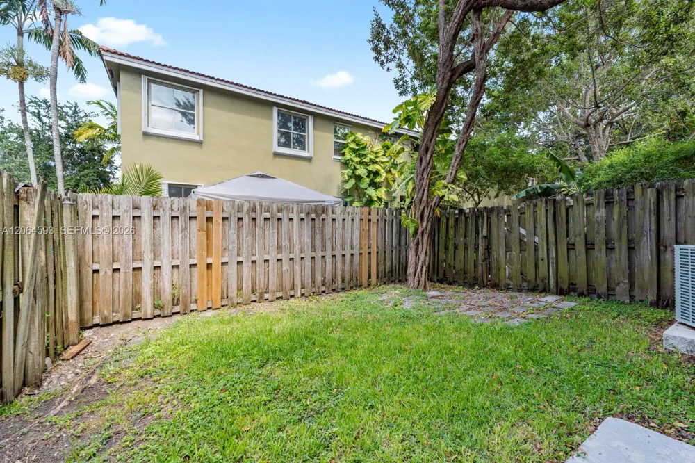 1417 SE 24th Rd Homestead, FL 33035