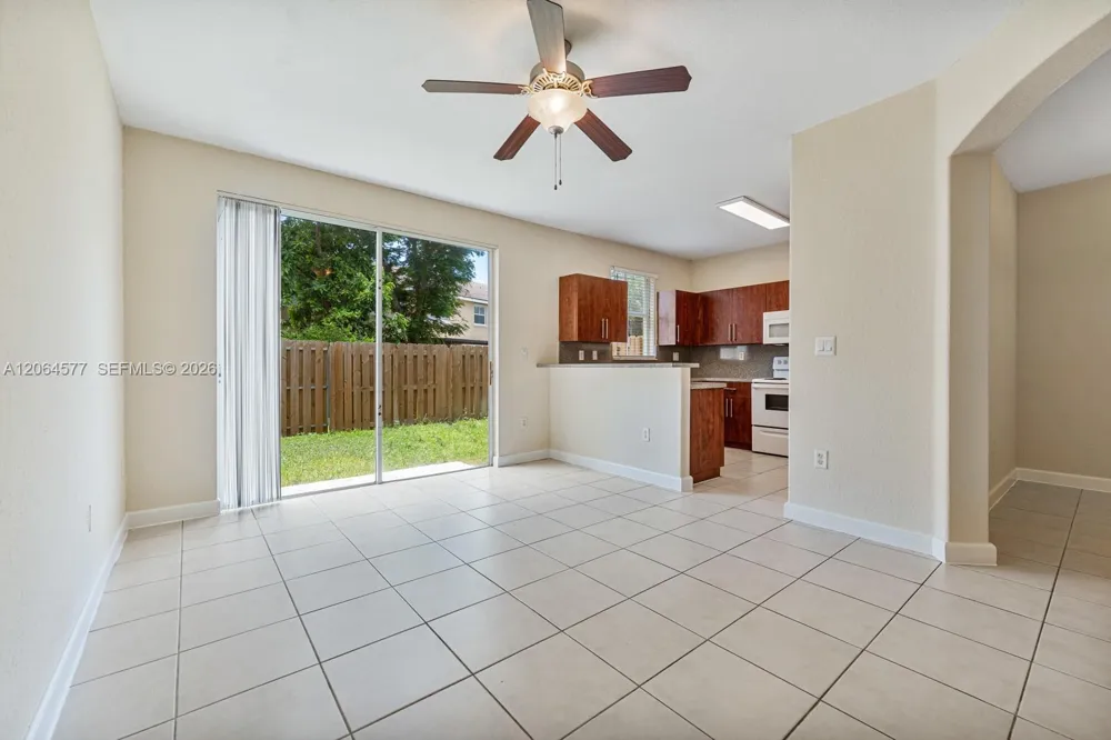 1427 SE 25th Ave Homestead, FL 33035