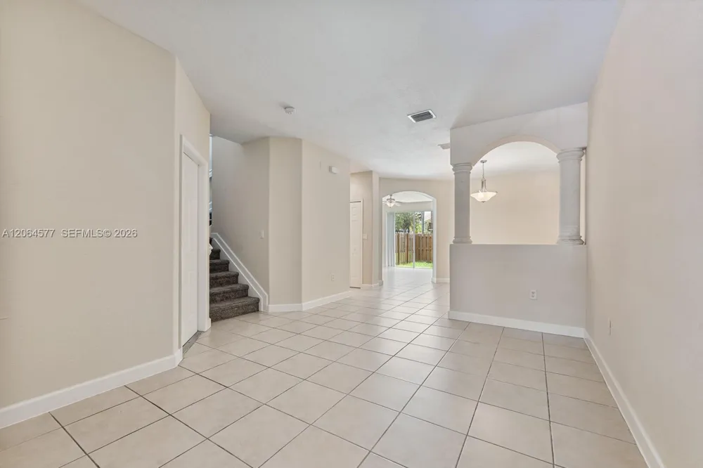 1427 SE 25th Ave Homestead, FL 33035