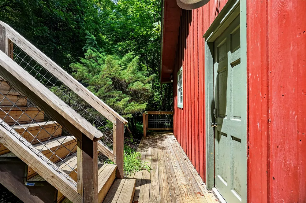 214 Mullican Dr Smithville, TN 37166