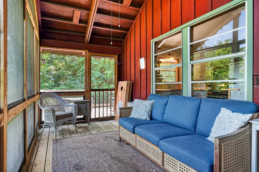 214 Mullican Dr Smithville, TN 37166