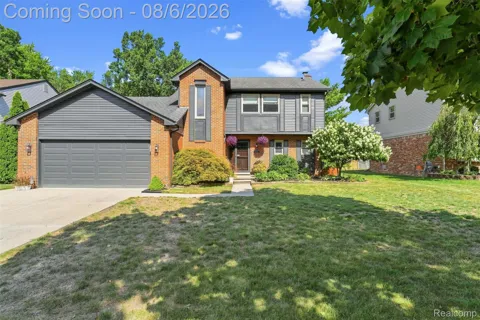19360 Shadyside Street