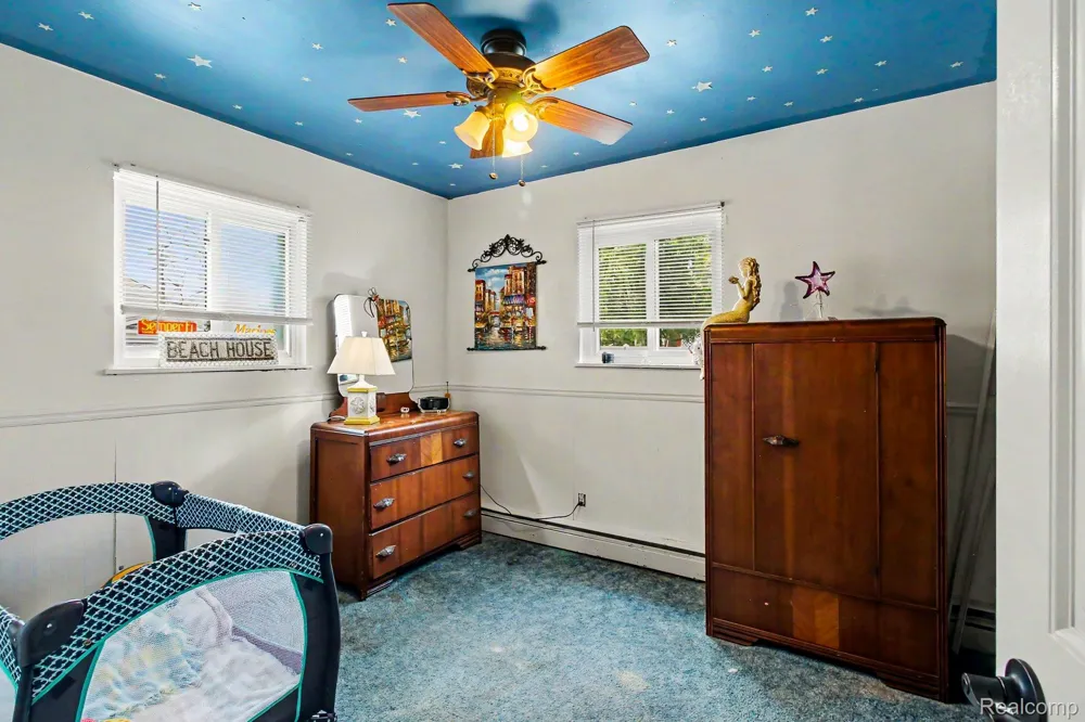 1210 Sunrise Park Street Genoa Township, MI 48843
