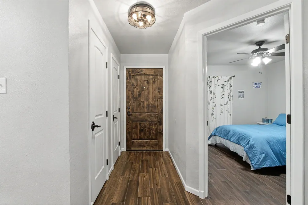 3801 Quail Run Granbury, TX 76049